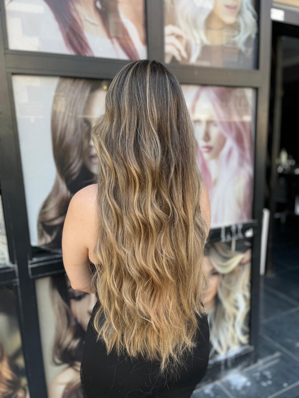 19 · Aura Hair Studio
